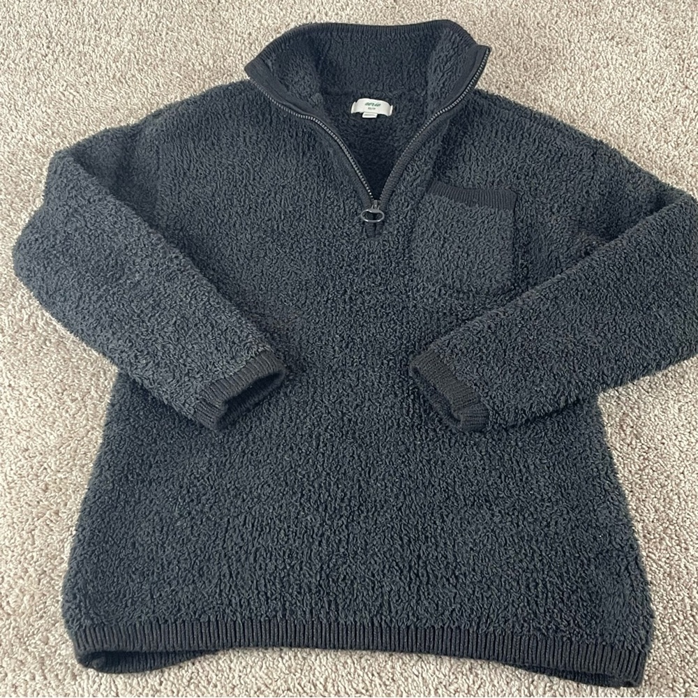 Cozy Black Sherpa Pullover
